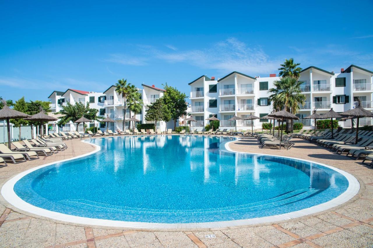 Pierre & Vacances Menorca Cala Blanes Кала-эн-Бланес Экстерьер фото